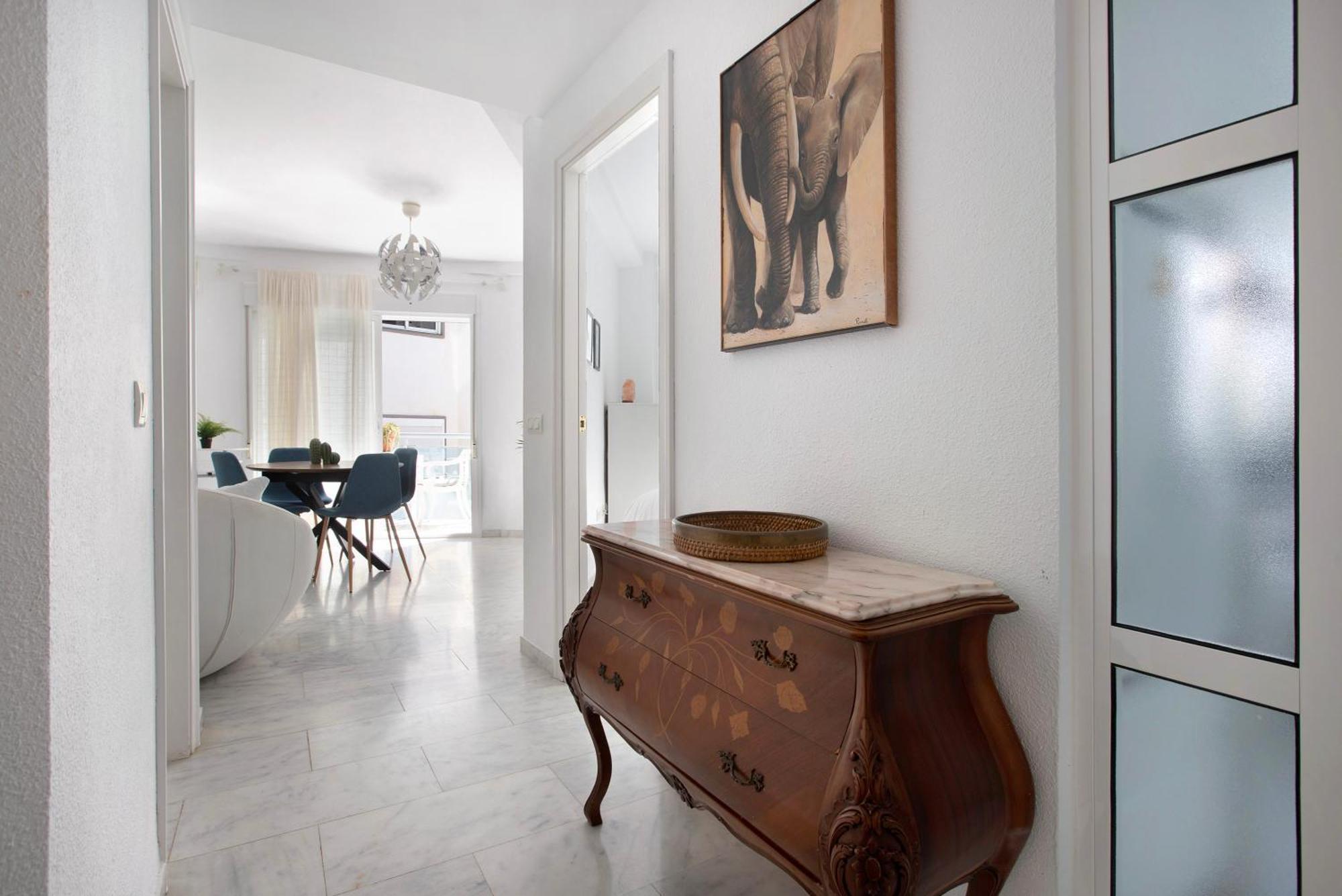 Plata Plaza Apartment *